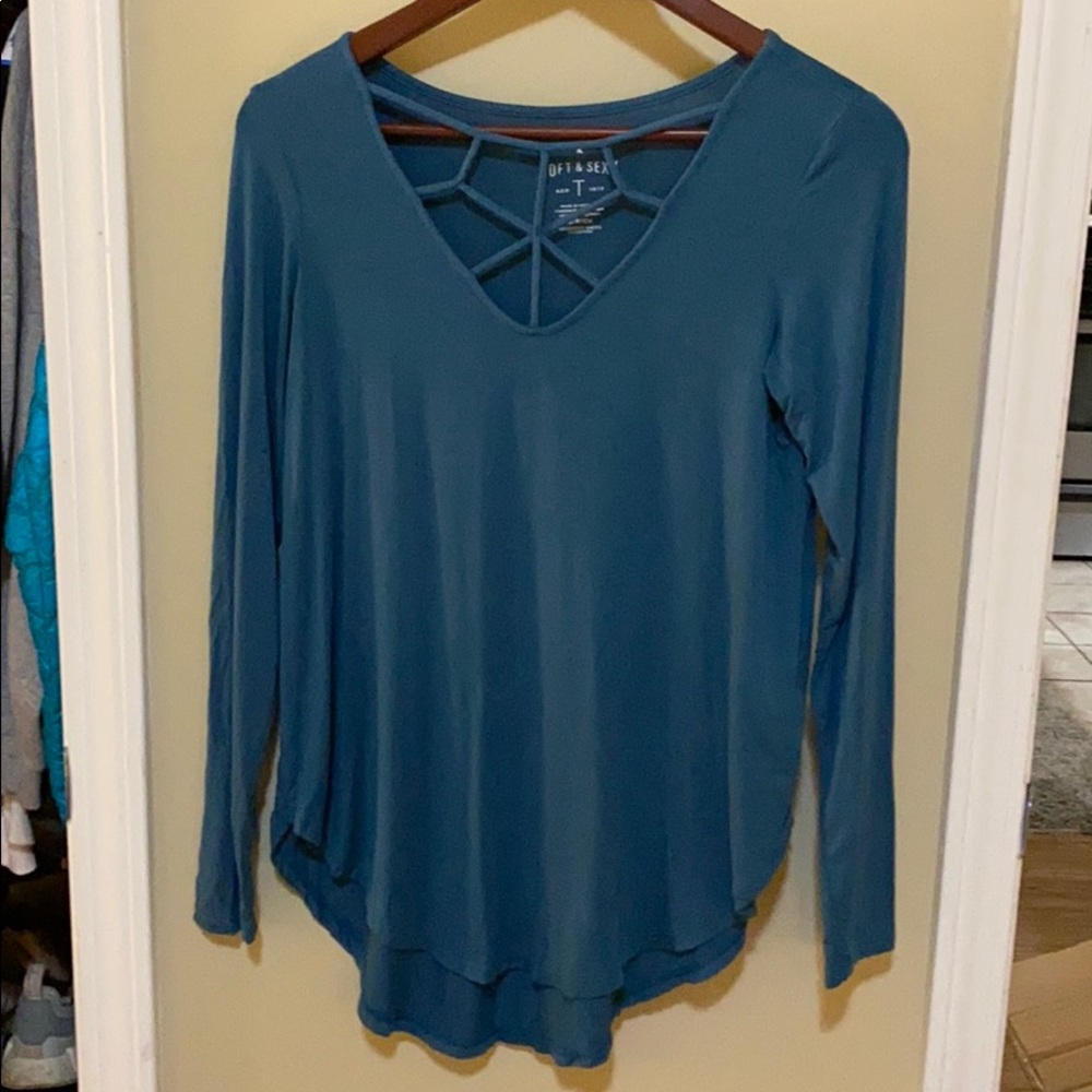 Cutout Detail v neck Soft and Sexy T